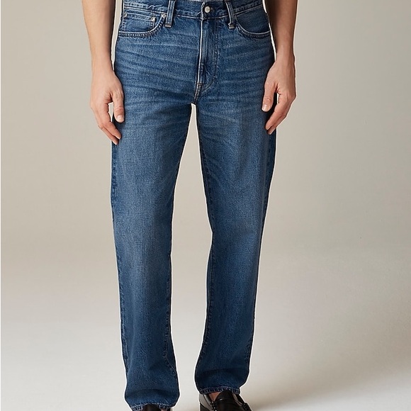 J. Crew Classic jean in medium wash Size 31x32 BO853